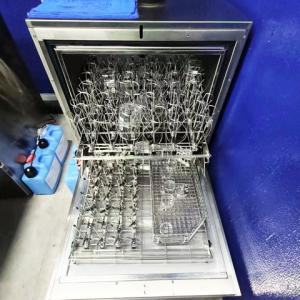 Cleaning machine does not drain or leak water for maintenance